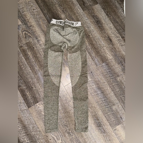 Gymshark leggings XS - Picture 2 of 3